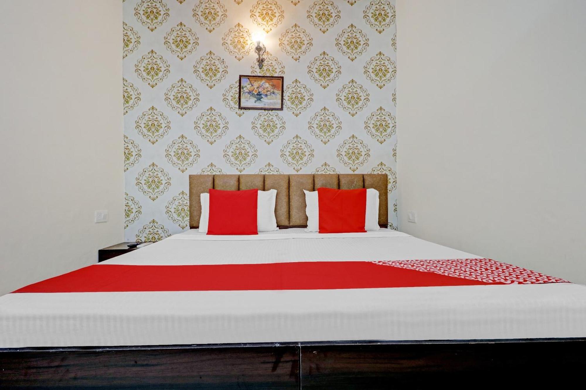 Hotel O Sky View Лудяна Екстериор снимка