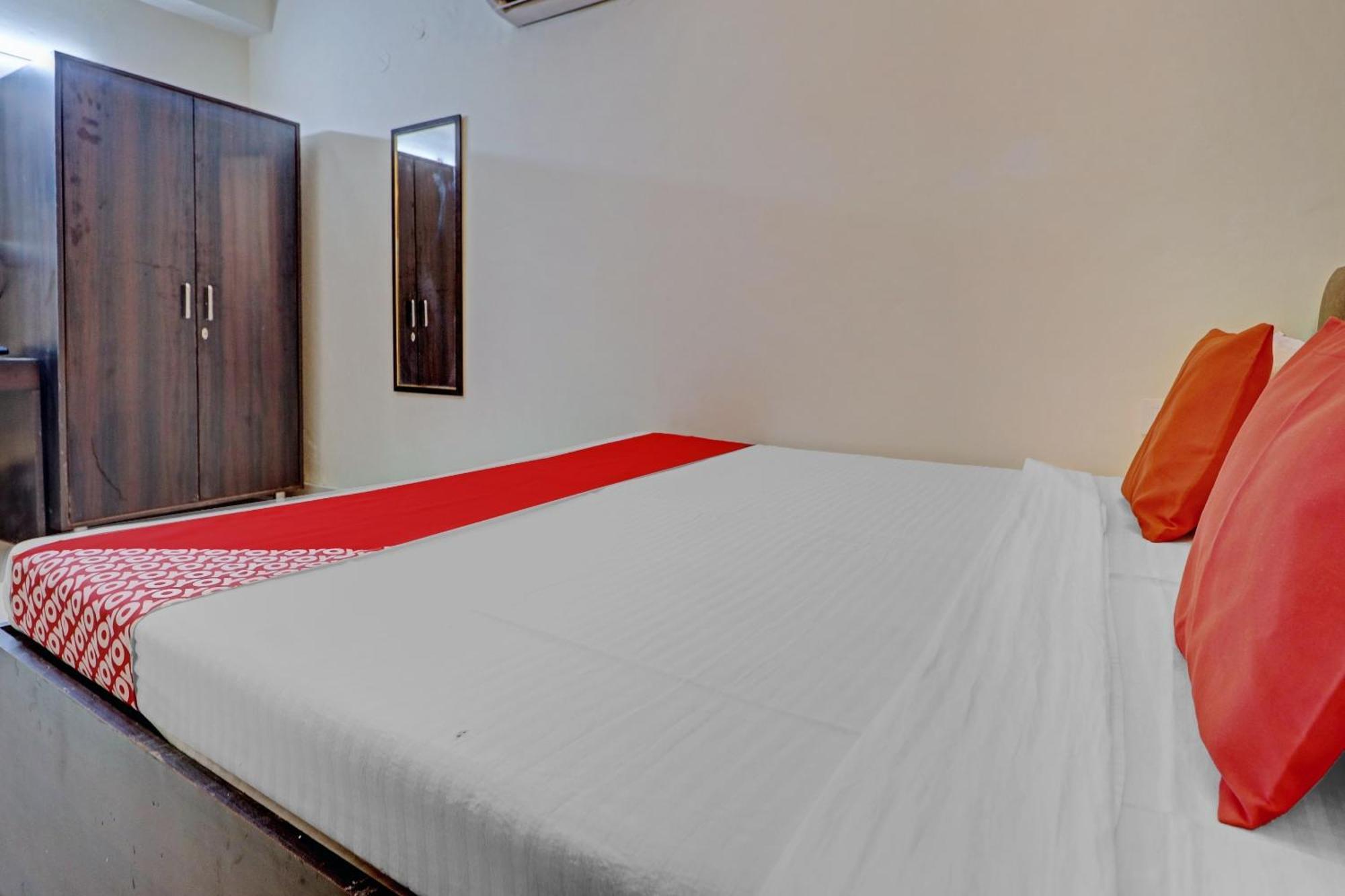 Hotel O Sky View Лудяна Екстериор снимка