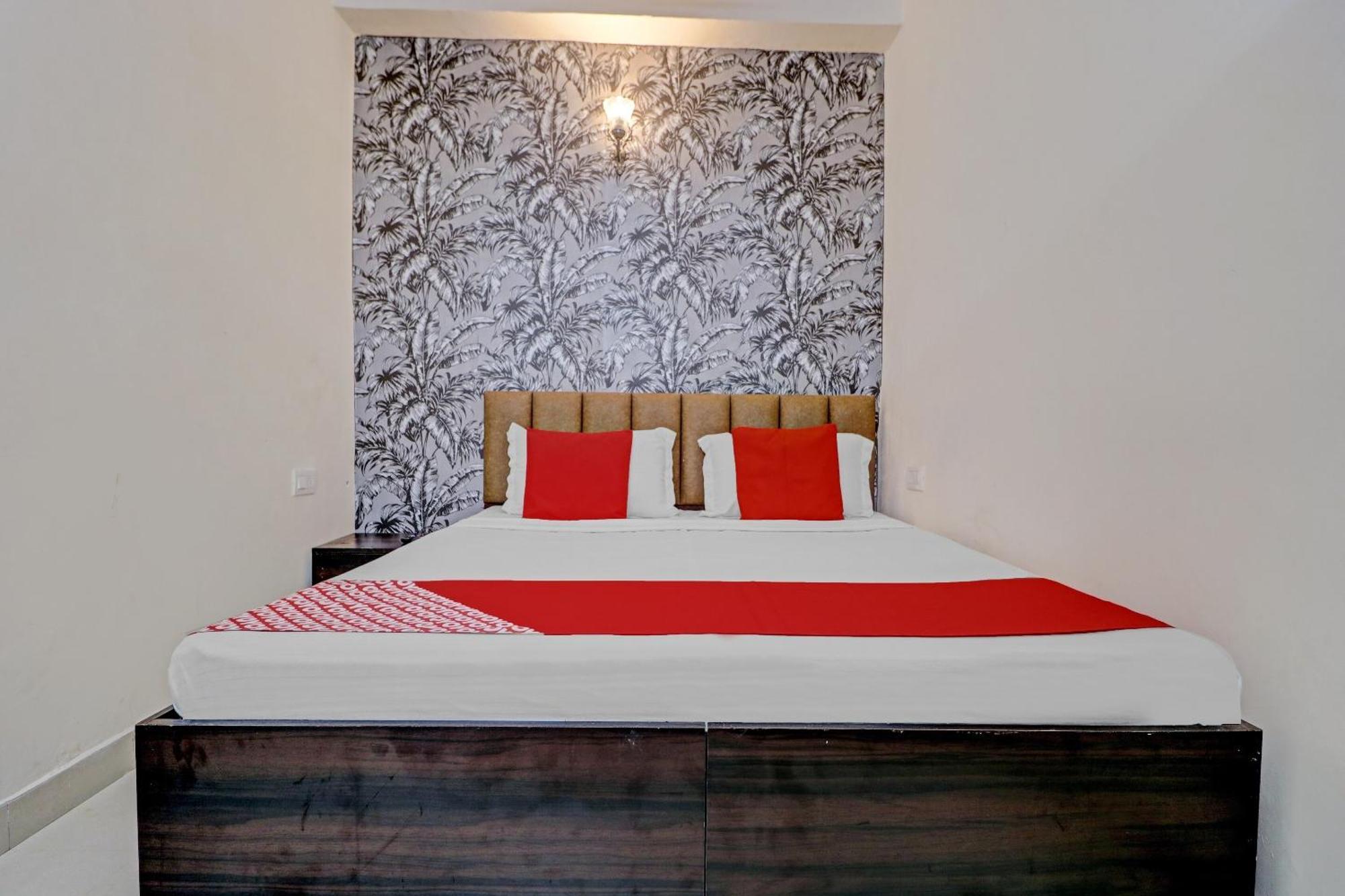 Hotel O Sky View Лудяна Екстериор снимка