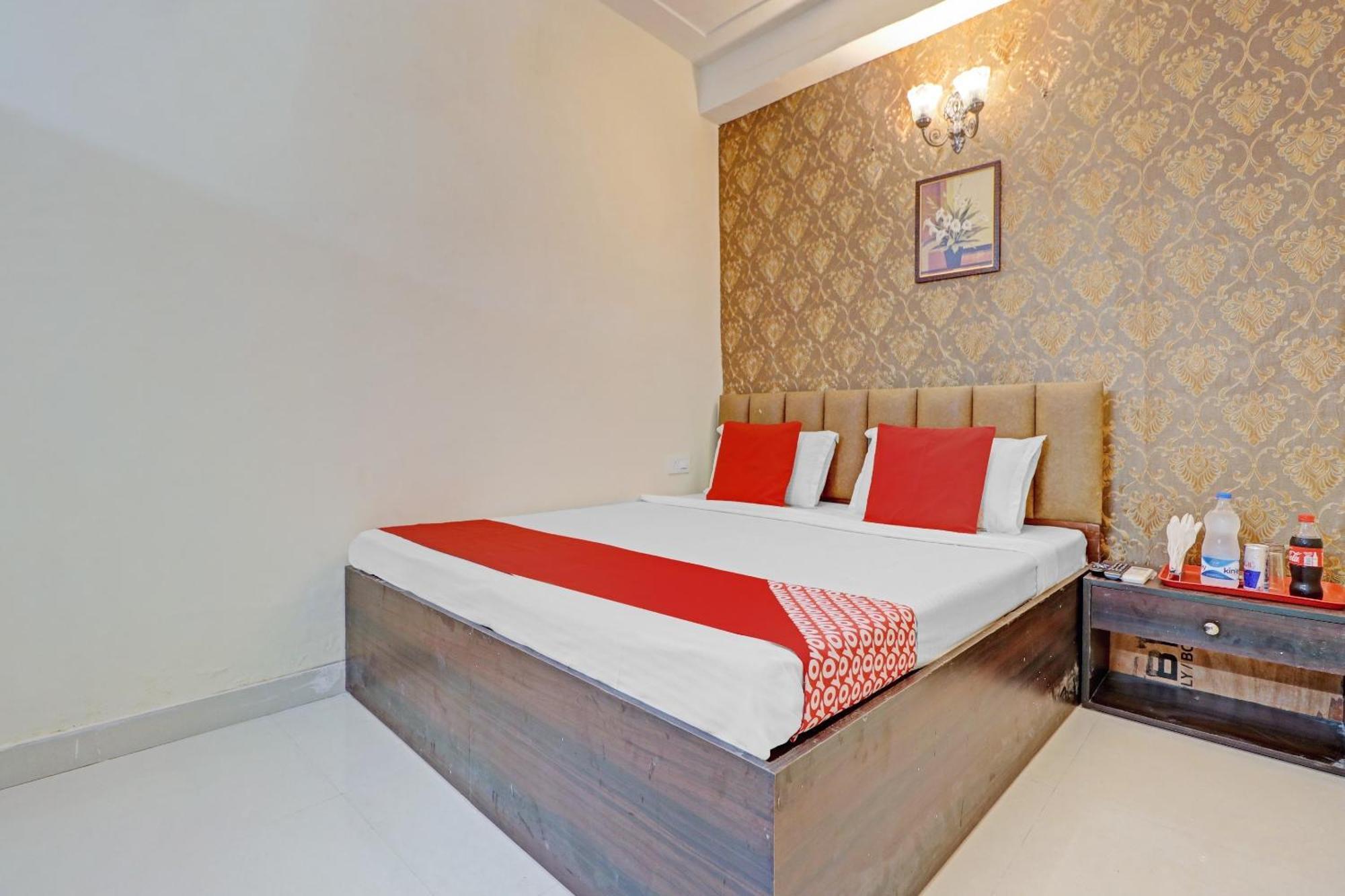 Hotel O Sky View Лудяна Екстериор снимка