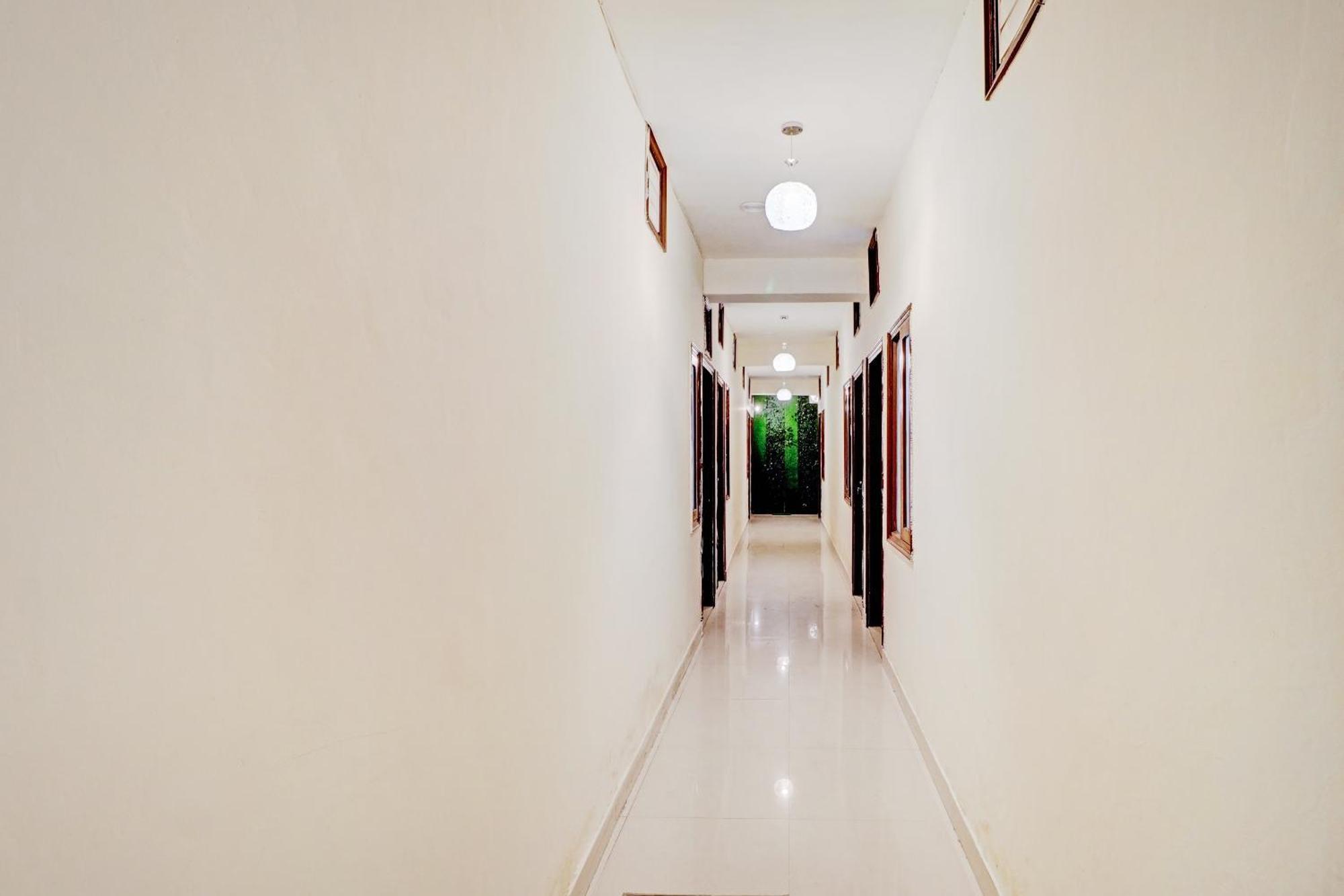 Hotel O Sky View Лудяна Екстериор снимка