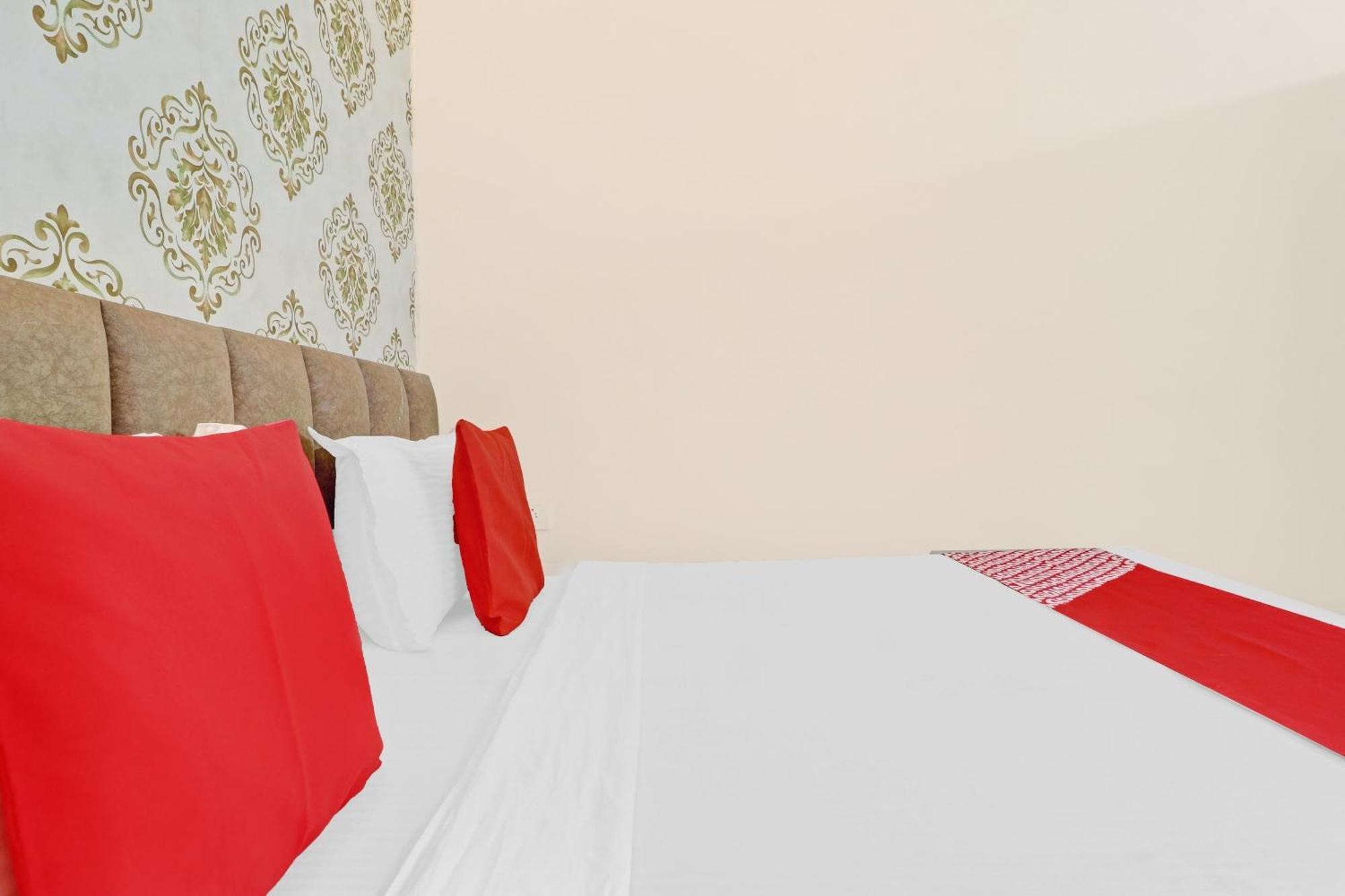 Hotel O Sky View Лудяна Екстериор снимка
